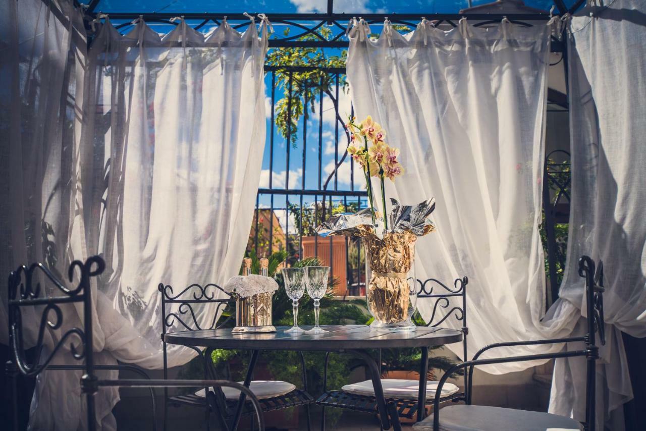 Hotel Antica Locanda Rome Exterior photo